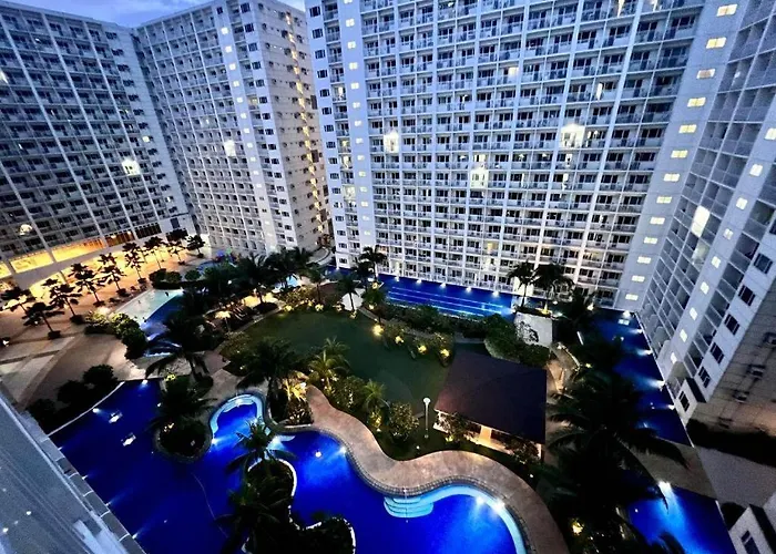 Shore D9 Shortwalk Mall Of Near Airport *