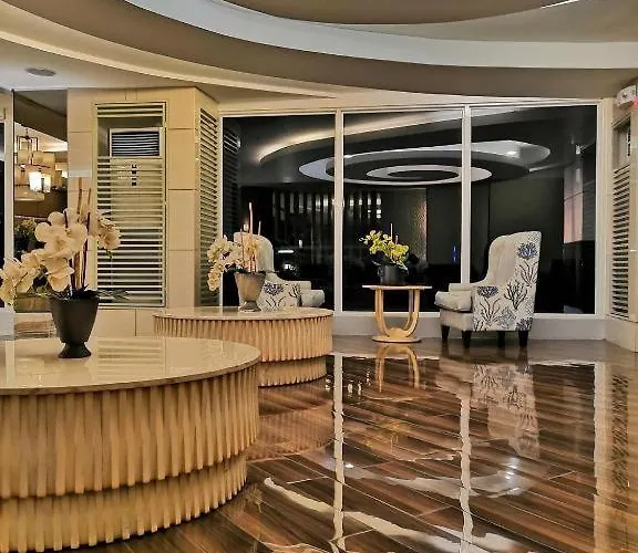 Shore D9 Shortwalk Mall Of Near Airport *